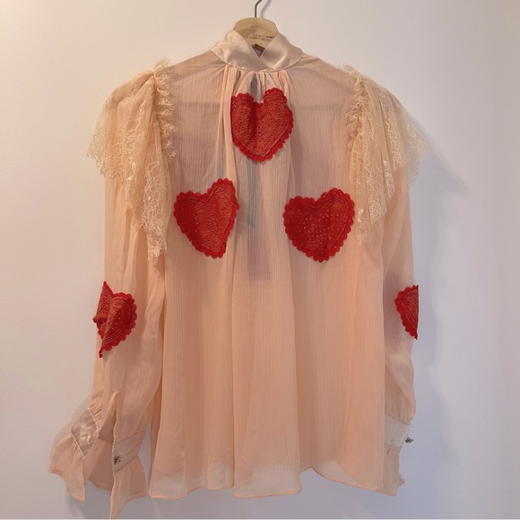 JEWEL BUTTONED EMBROIDERED HEARTS TOP BLOUSE - Picture 3 of 10